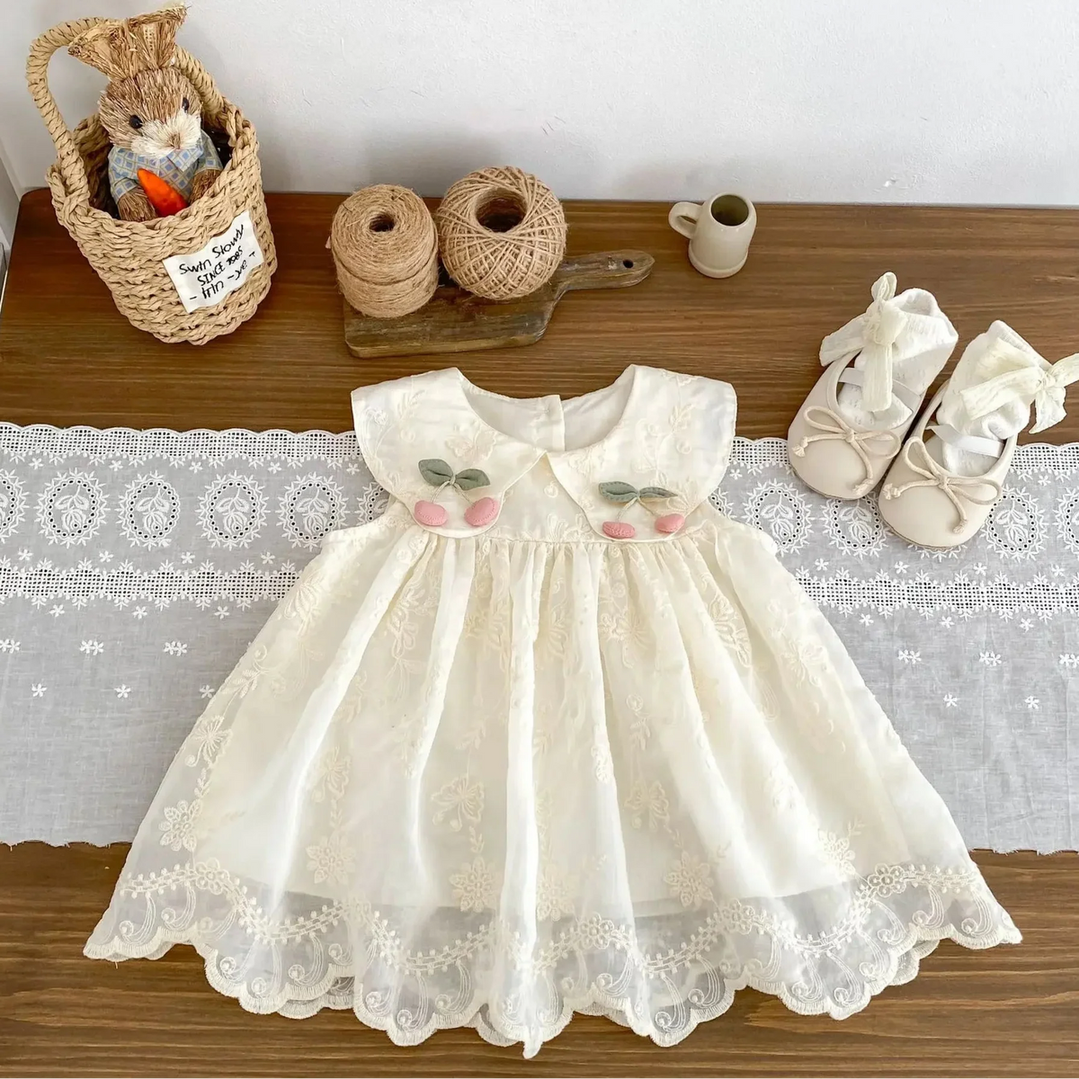 Vestido de Bebê Delicado Cereja